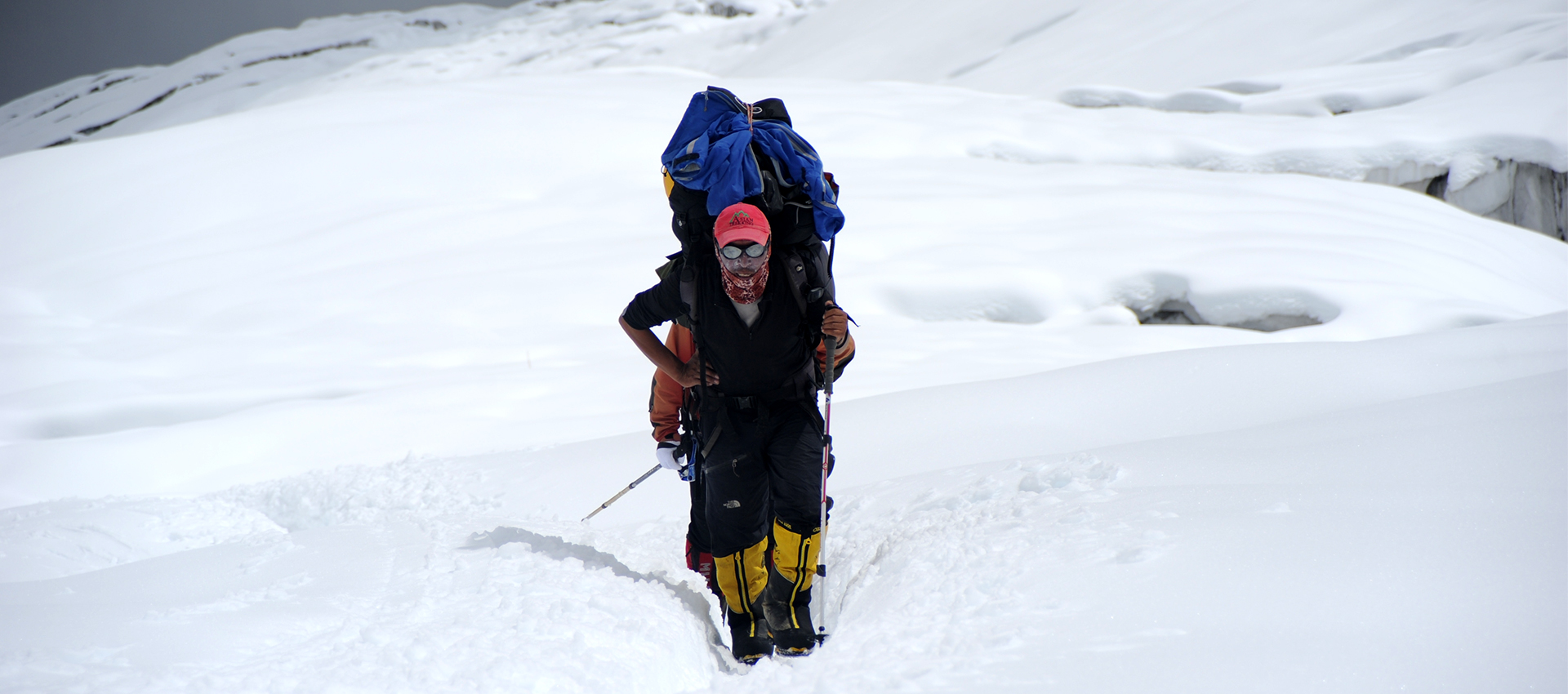 Mt. CHOLATSE